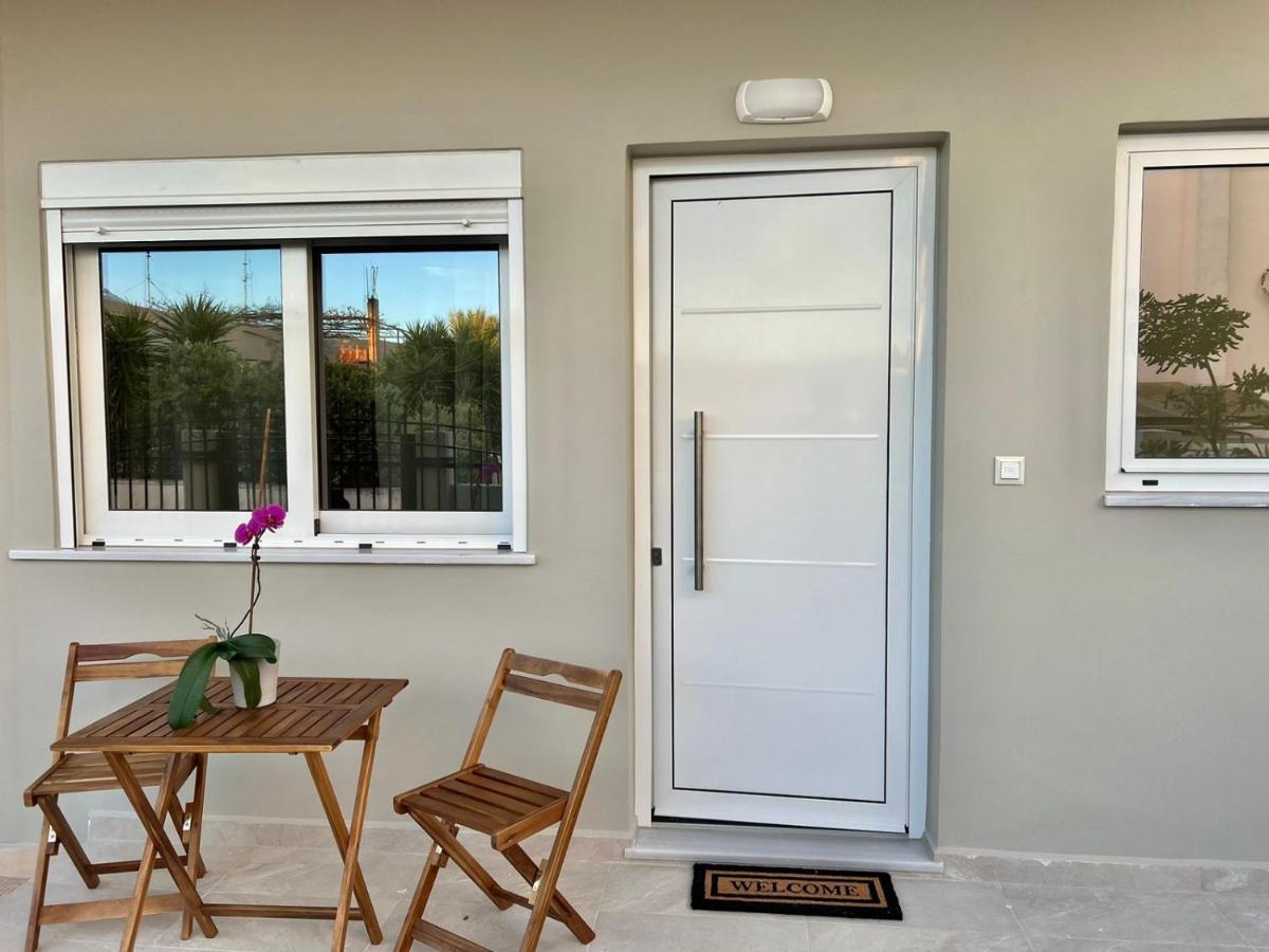 Friday Collection Chrissi Akti Chania Exterior foto