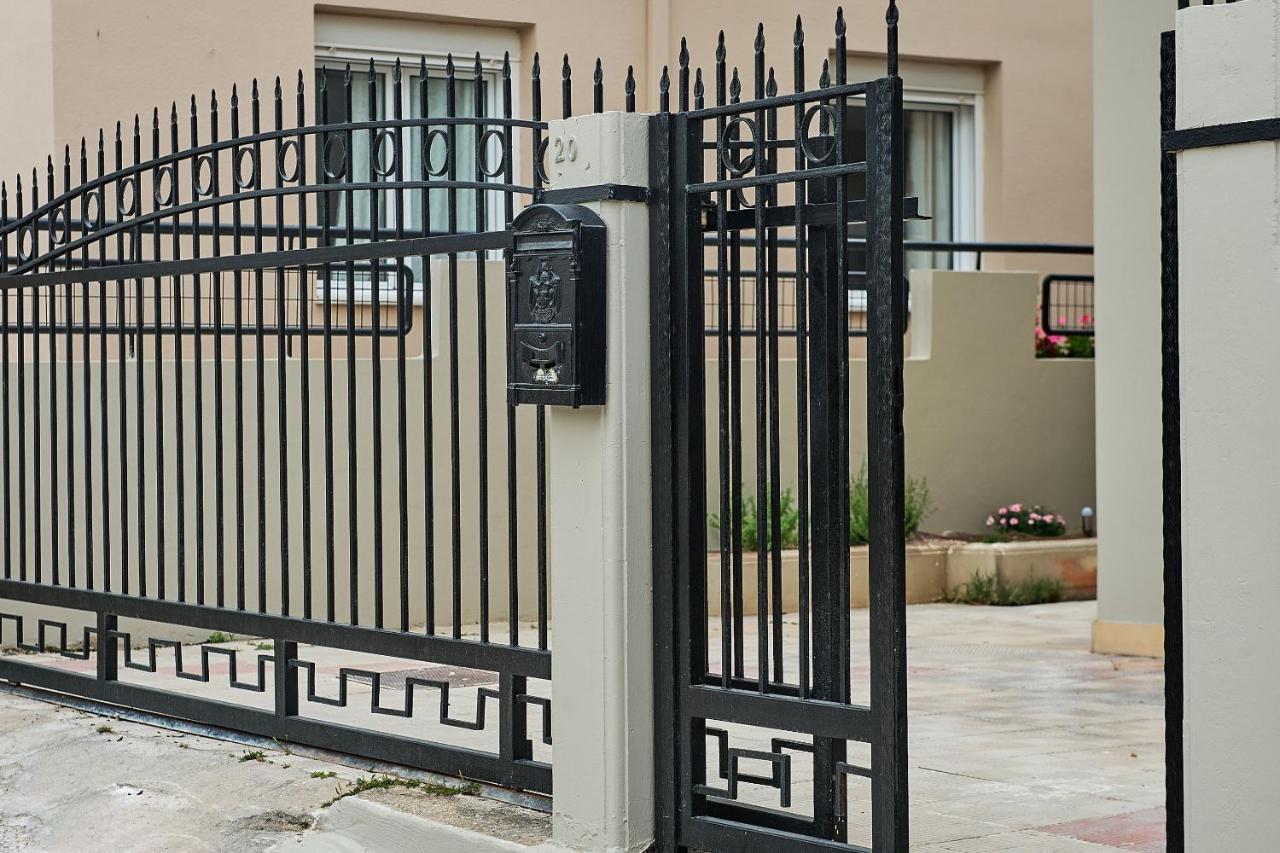 Friday Collection Chrissi Akti Chania Exterior foto
